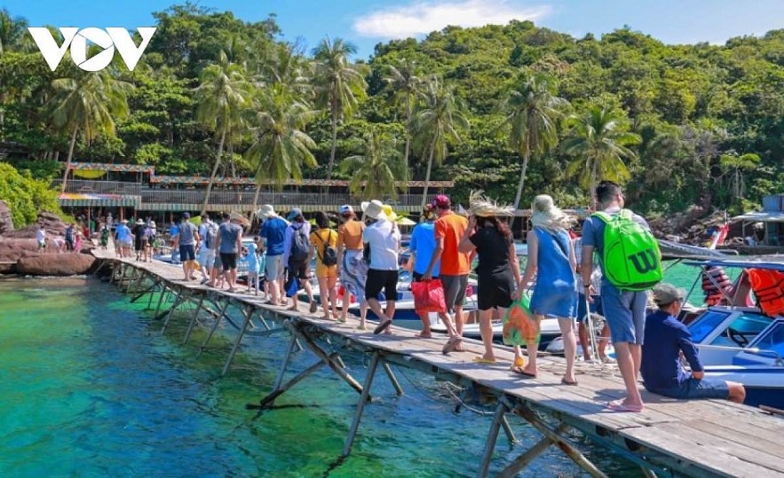  Phu Quoc and some Vietnamese localities are set to welcome the return of international tourists. Photo: VOV