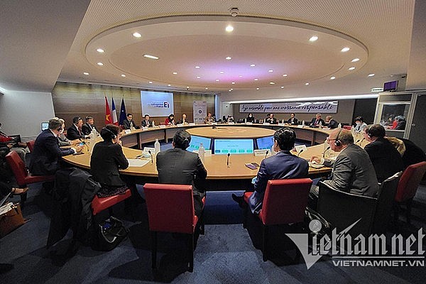 Vietnam, France Promote Cooperation in Digital Transformation