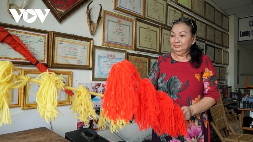 Vietnamese Theater: Meet Cai Luong's Power Couple