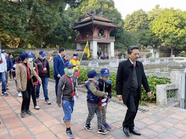 Vietnam News Today (December 22): Vietnam to Issue its Own Covid-19 Vaccine Passport