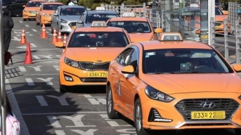 Kakao Mobility launches ride-sharing service in Vietnam