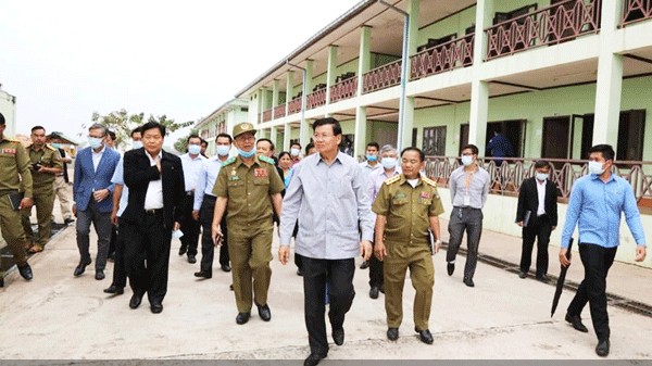 vietnam aids us 200000 to laos and cambodia to fight covid 19