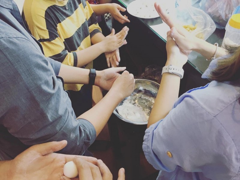 tet han thuc cold food festival in vietnam