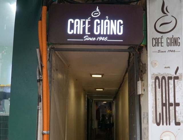 Four must visit oldest cafés in Hanoi