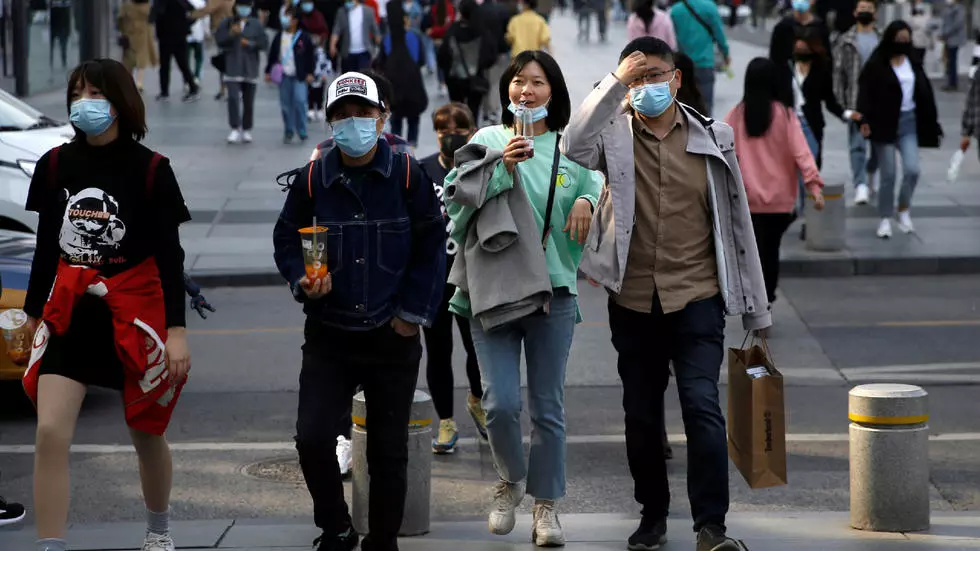 world news today trump double downs on use of hydroxychloroquine as coronavirus cure british pm in intensive care as symptoms worsen