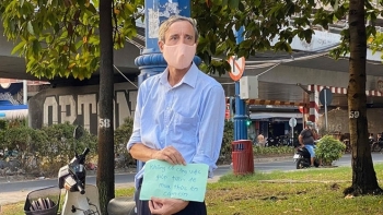 vietnam orders samsung employees to be quarantined after covid 19 case