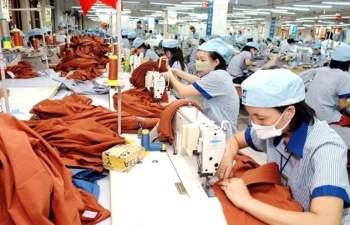 vietnam achieves trade surplus of usd 124 billion with the us in q1