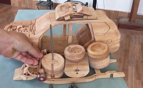 amazing vietnamese wooden car models hit foreign headlines