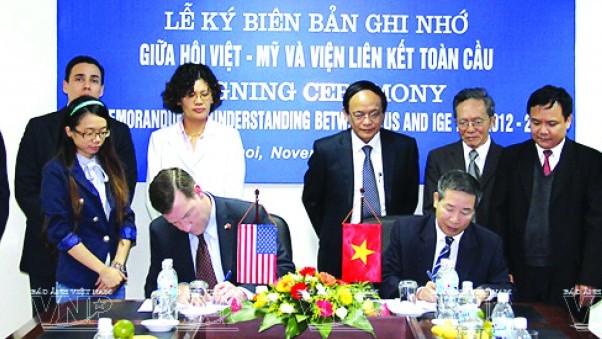 the messengers who help american public have a right view on religious freedom in vietnam