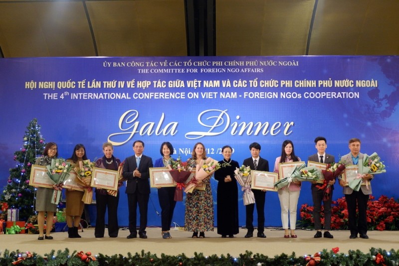 29 foreign ngos honored for their significant contributions to vietnams development