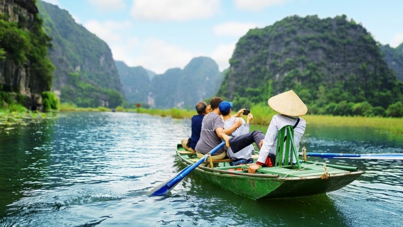 vietnam consecutively reaches top 10 for tourism in 2019
