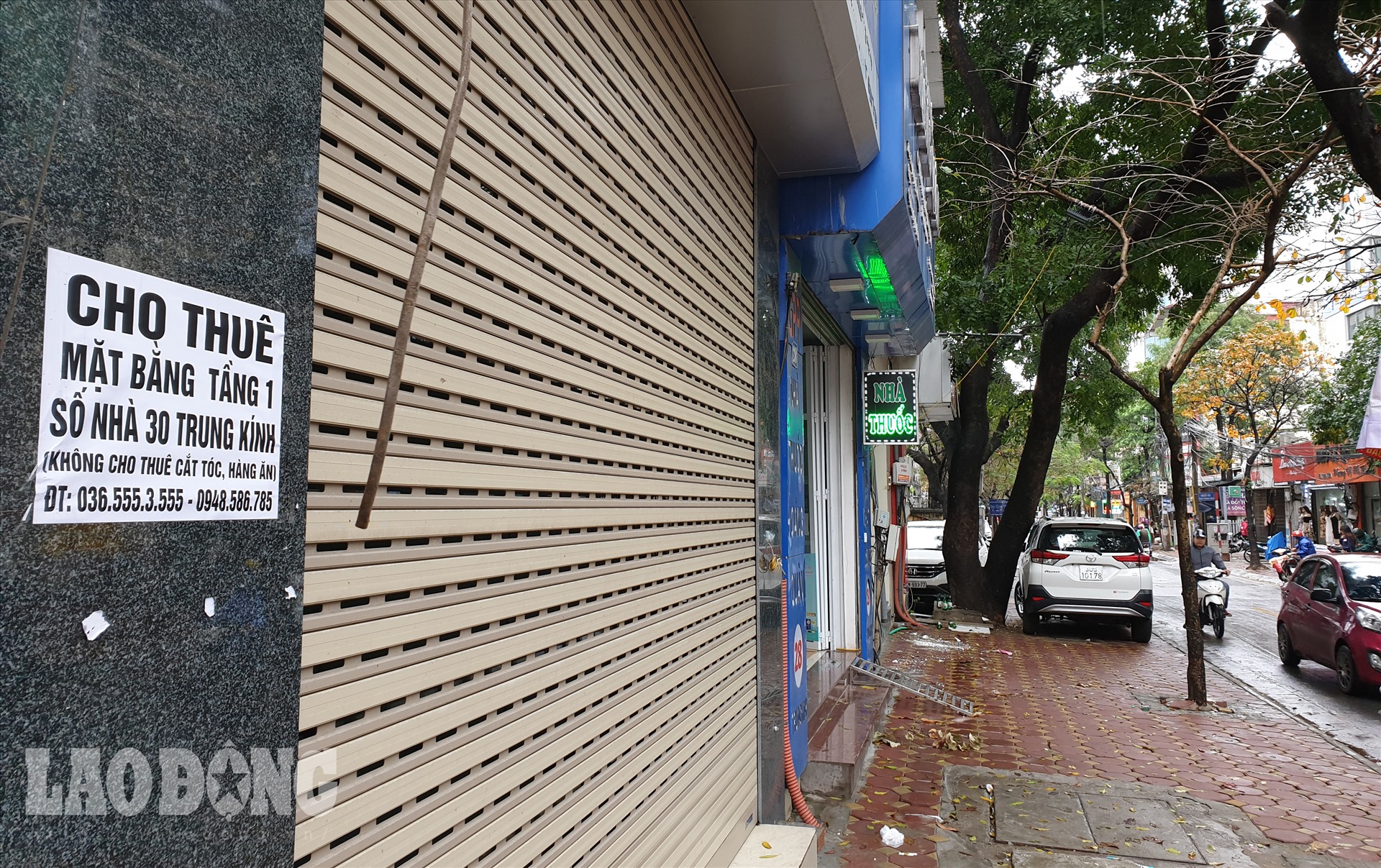 shop closures in hanoi hcm city due to coronavirus fears