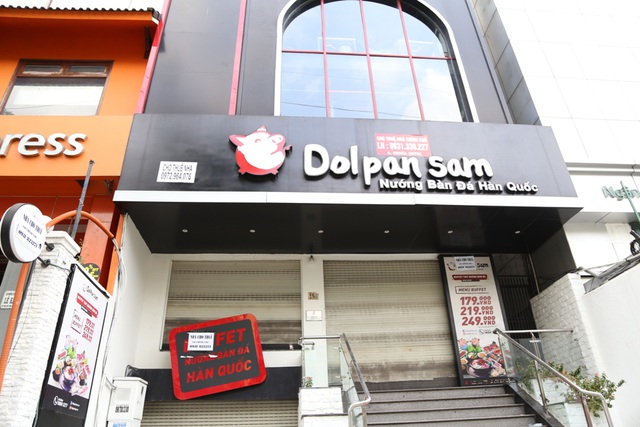 shop closures in hanoi hcm city due to coronavirus fears