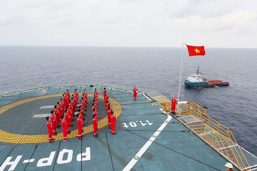 PetroVietnam draws up scenarios to cope with double impact of the Covid-19 epidemic