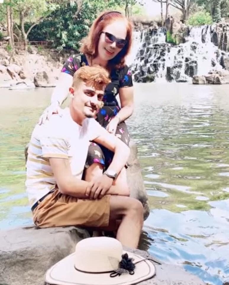 vietnamese and pakistani couple whose age difference is 41 years old