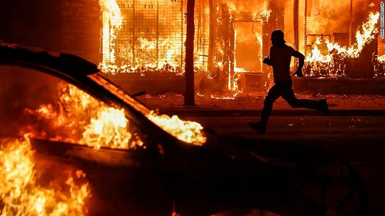 protest and riot break out around america after george floyds death photos