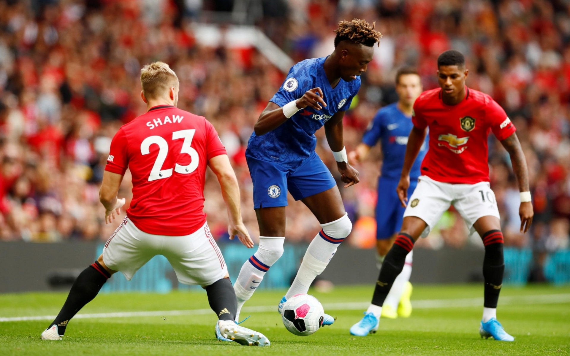 Latest Premier League Football News, Table, Top Scores & Results