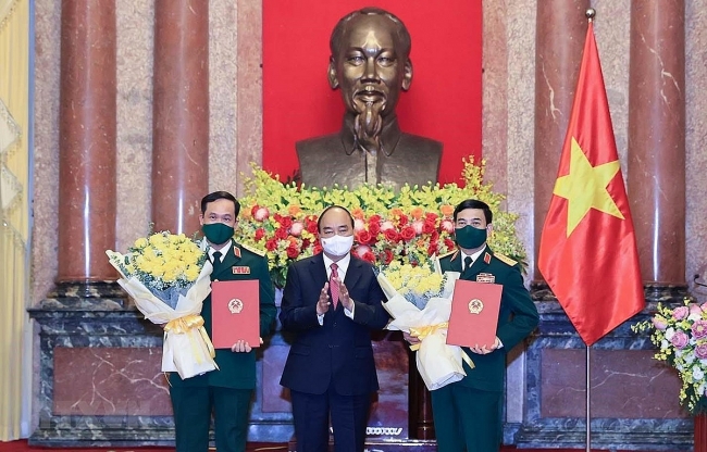 Biography of Vietnam Minister of National Defense Phan Van Giang: Positions & Working History