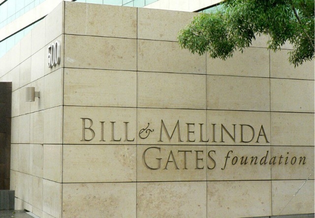 1021 gates foundation places 100m into battling covid 19 including university of leuven virologist