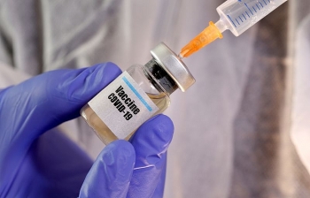 us to pay 1 billion for 100 million doses of a covid 19 vaccine candidate