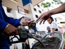 petrol prices in vietnam plummeted for the sixth time of this year
