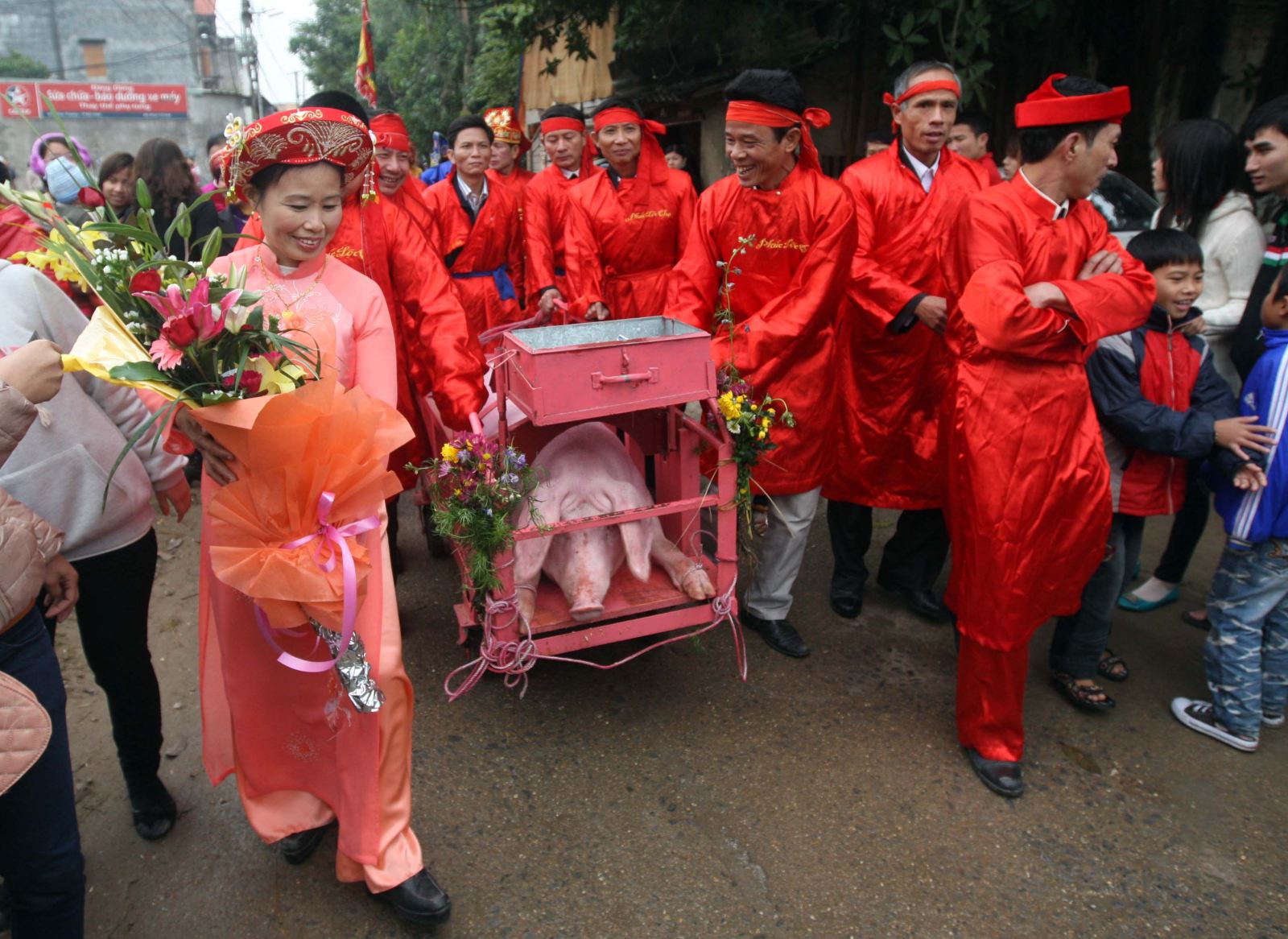 Vietnam Gov't determined to tone down violent festivals