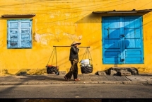french photographer promotes vietnamese culture people