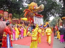 celebrations of vietnams new year at thang long imperial citadel