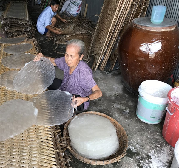 Rice paper village keeps ancient craft alive