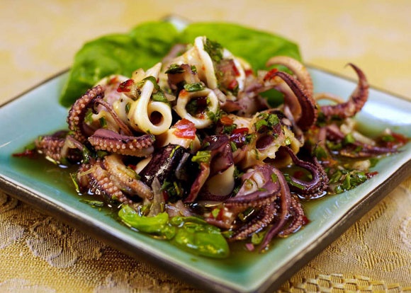 Mini octopus: A special local food of Ha Long Bay