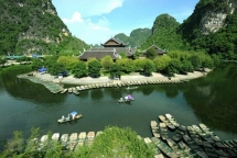 trang an meeting place of river and mountains
