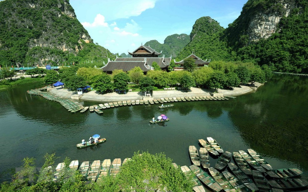 Trang An - meeting place of river and mountains