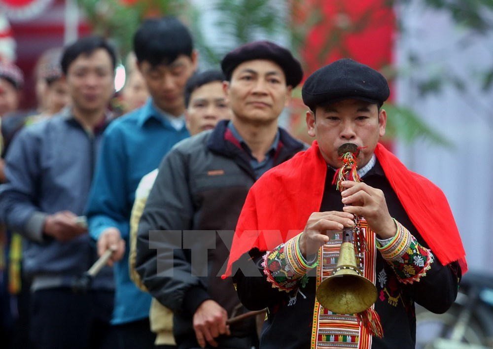 A wedding ceremony of Red Dao ethnics