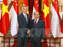 prime ministers of vietnam singapore look to foster strategic trust