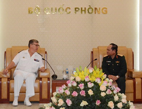 Vietnam and France: Smile together and look toward the future