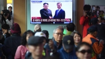 kim moon meet at start of historic inter korean summit