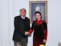 vietnam france traditional friendship in covid 19 fight