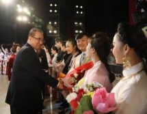 vietnam dprk strengthen traditional friendship relations through art exchange