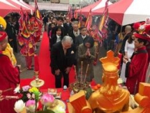 vietnamese in venezuela czech republic hold ceremonies in honour of hung kings