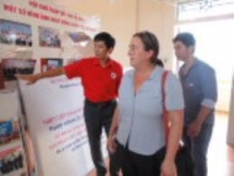 us veteran sends 504 roses to commemorate 504 civilians from son my quang ngai