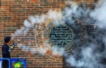 noon gate hue imperial city cleaned by new technology