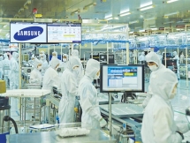 samsungs weighty contribution to vietnamese economy