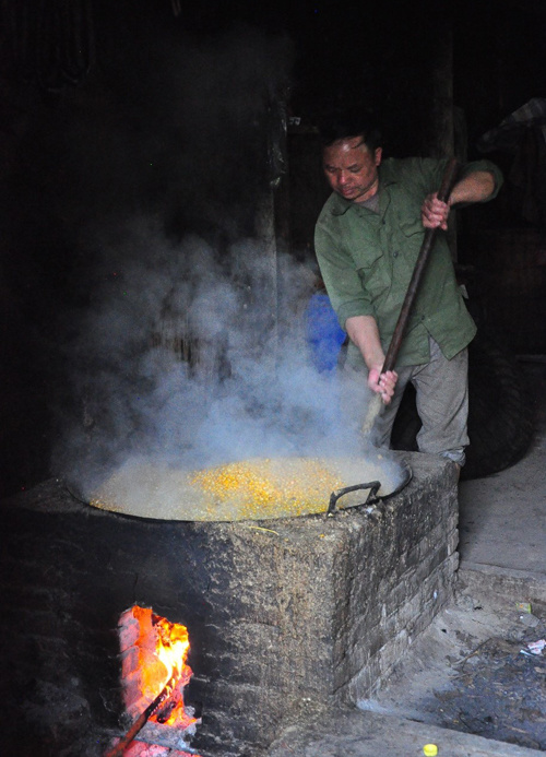NgÃ´i lÃ ng trÄm tuá»i bá» lÃ£ng quÃªn á» Äá»ng VÄn