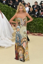 goddesses angels and a pope rock catholic inspired met gala