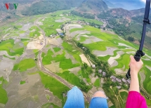stunning aerial views of mu cang chai terraces