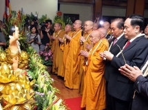 Grand ceremony marks Lord Buddha’s 2562nd birthday
