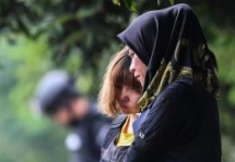 embassy representatives visit vietnamese prisoners in malaysia