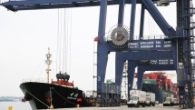 Vietnamese seaports welcome first shipments of New Year 2019