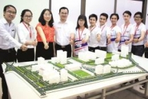 First Vietnamese woman receive an American invention license