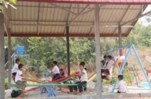 5000 masks from hufo friendship association handed over to lao students